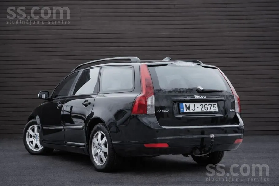 Volvo V50 2007 photo 4