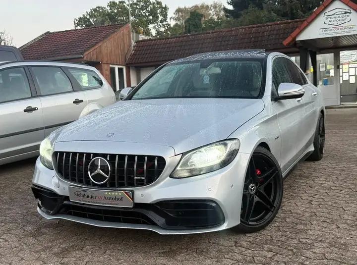 Mercedes-Benz C220D