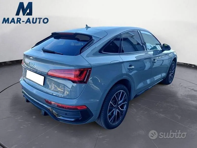 Audi Q5 2022 photo 2