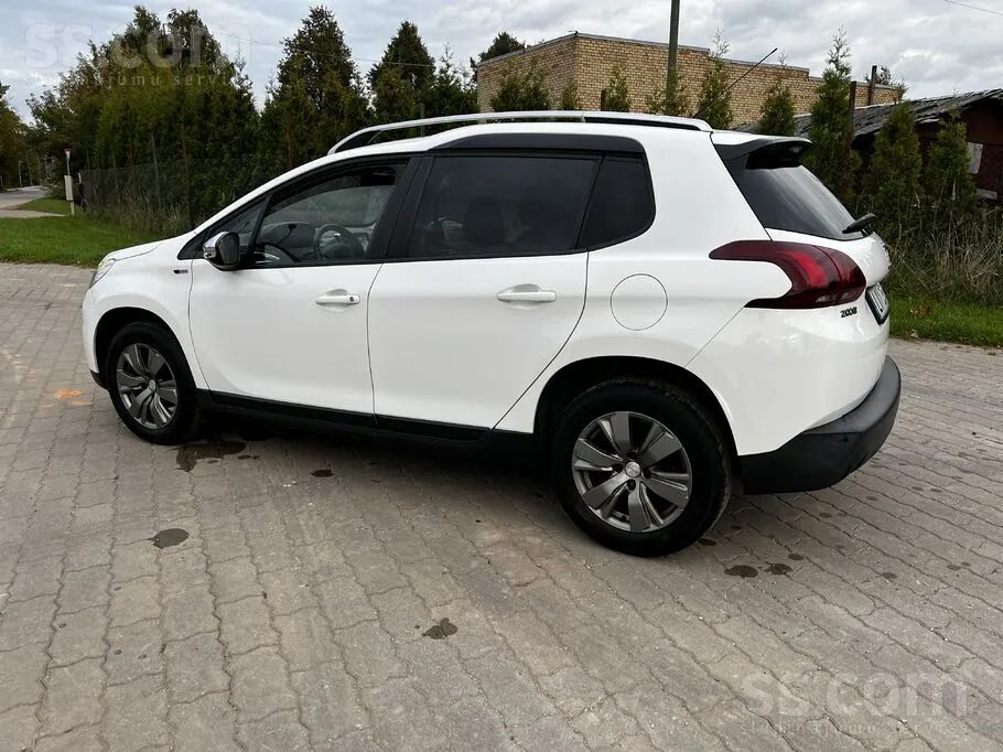 Peugeot 2008 2017 photo 3