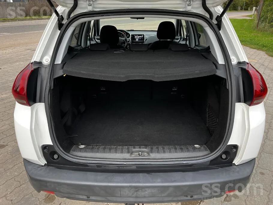 Peugeot 2008 2017 photo 5