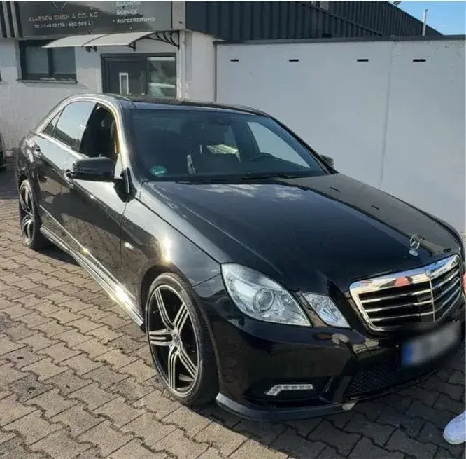 Mercedes-Benz E350