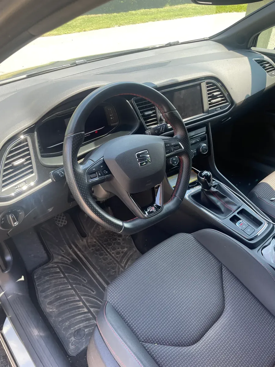 Seat Leon 2019 photo 3