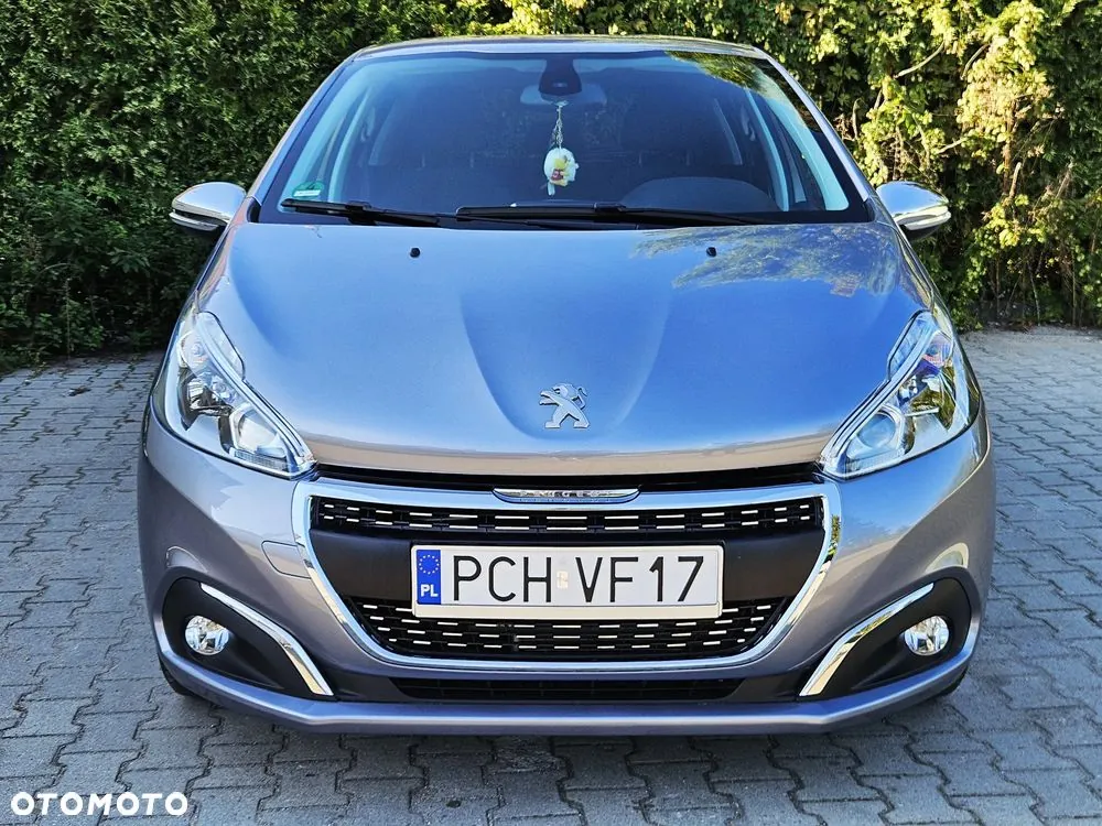 Peugeot 208 2019 photo 5