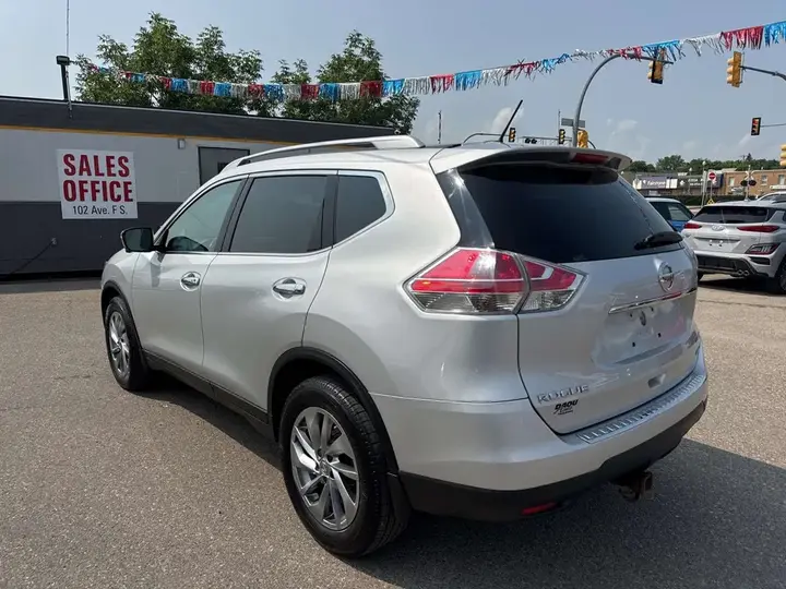 Nissan Rogue 2015 photo 3