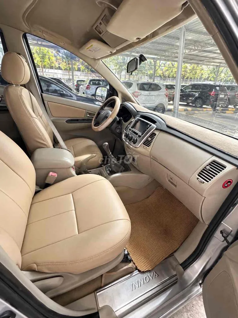 Toyota Innova 2015 photo 5