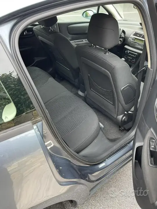 Citroen C4 2005 photo 5