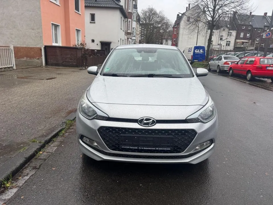 Hyundai I20