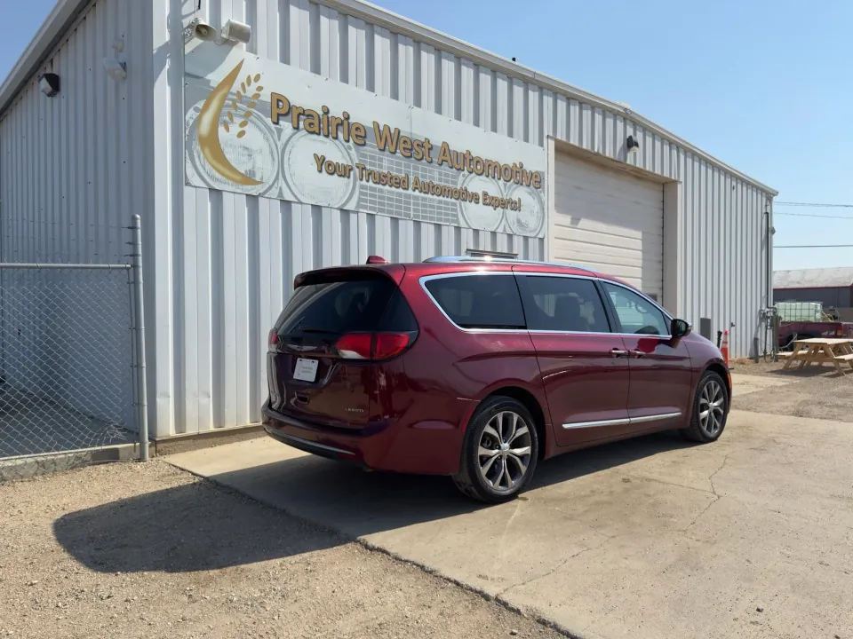 Chrysler Pacifica 2017 photo 5