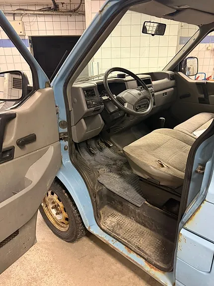 Volkswagen Transporter 1991 photo 3