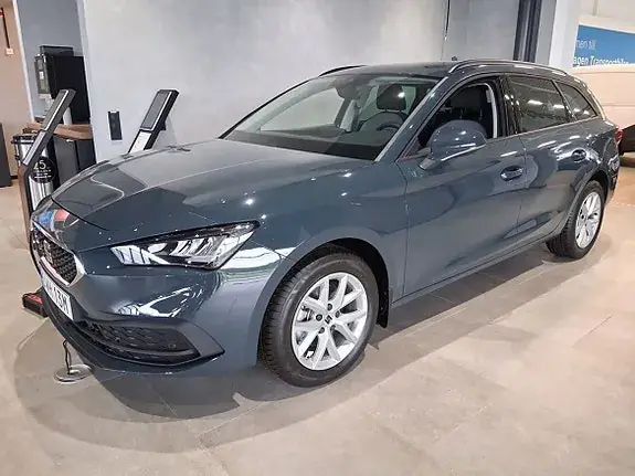 Seat Leon 2025 photo 3