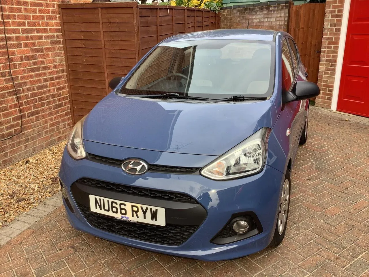 Hyundai I10