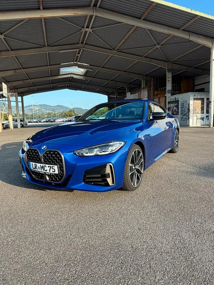 BMW M440I