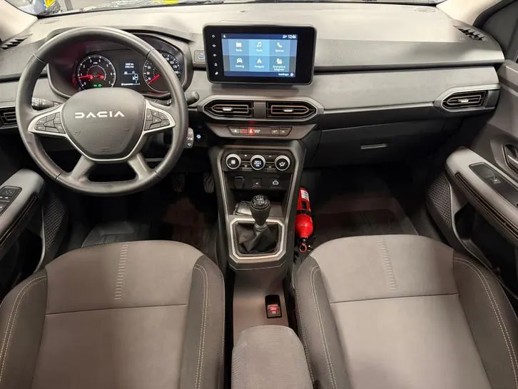 Dacia Sandero Stepway 2024 photo 3