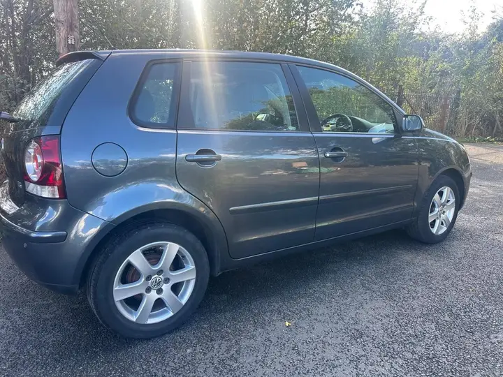 Volkswagen Polo 2008 photo 4
