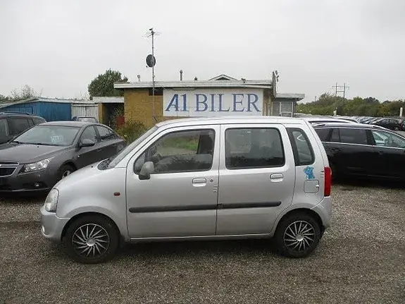 Opel Agila
