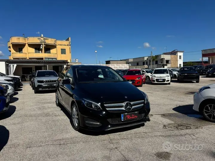 Mercedes-Benz B 180 2017 photo 4