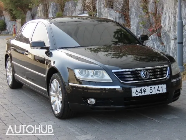 Volkswagen Phaeton 2006 photo 2