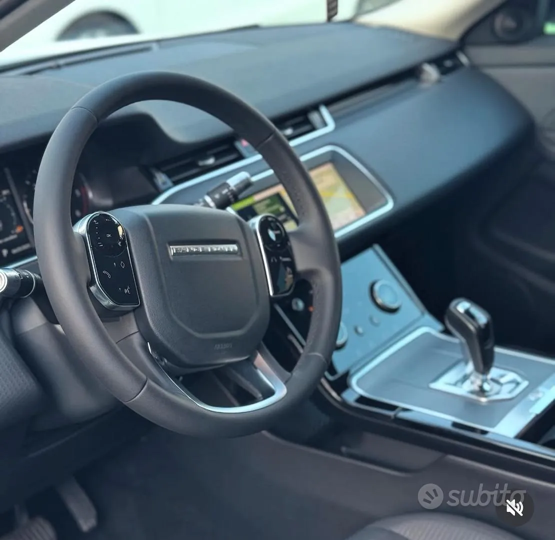 Land Rover Range Rover Evoque 2019 photo 3