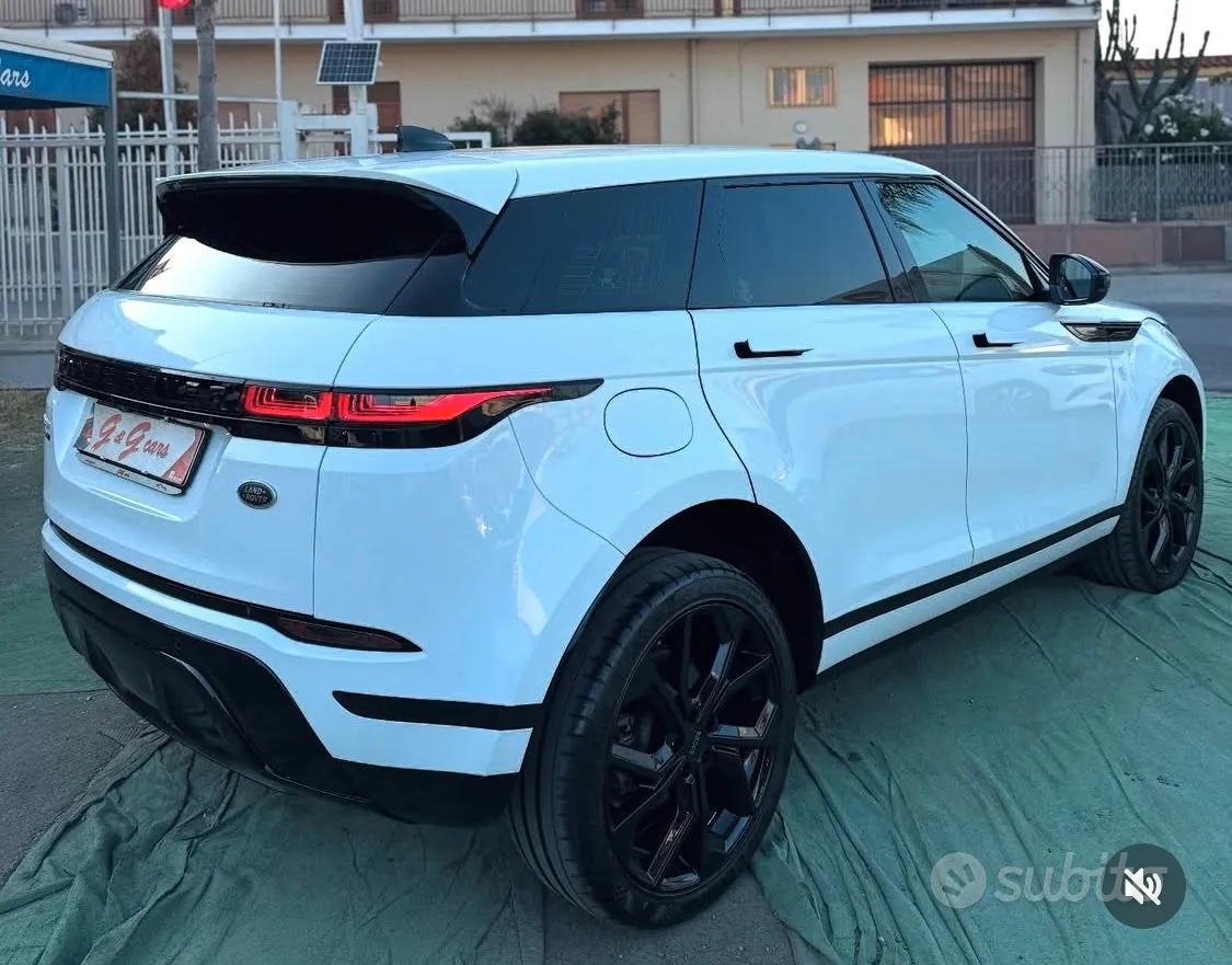 Land Rover Range Rover Evoque 2019 photo 2