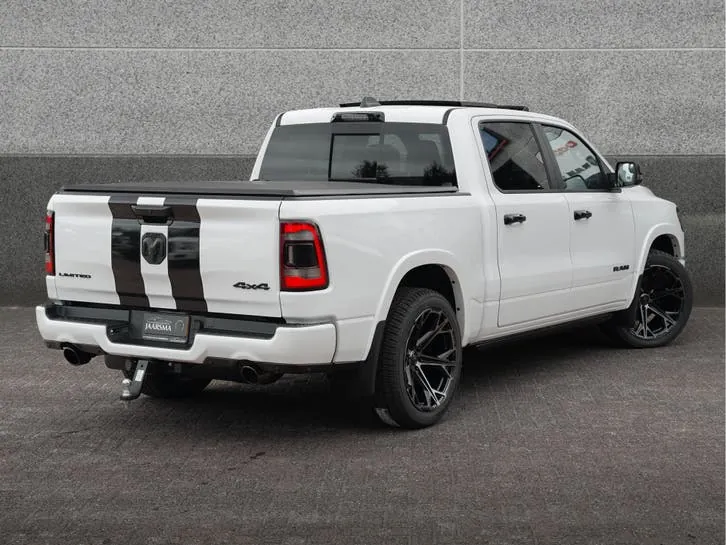 Dodge Ram 1500 2024 photo 2