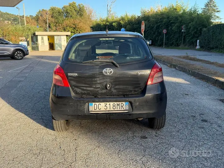 Toyota Yaris 2006 photo 5