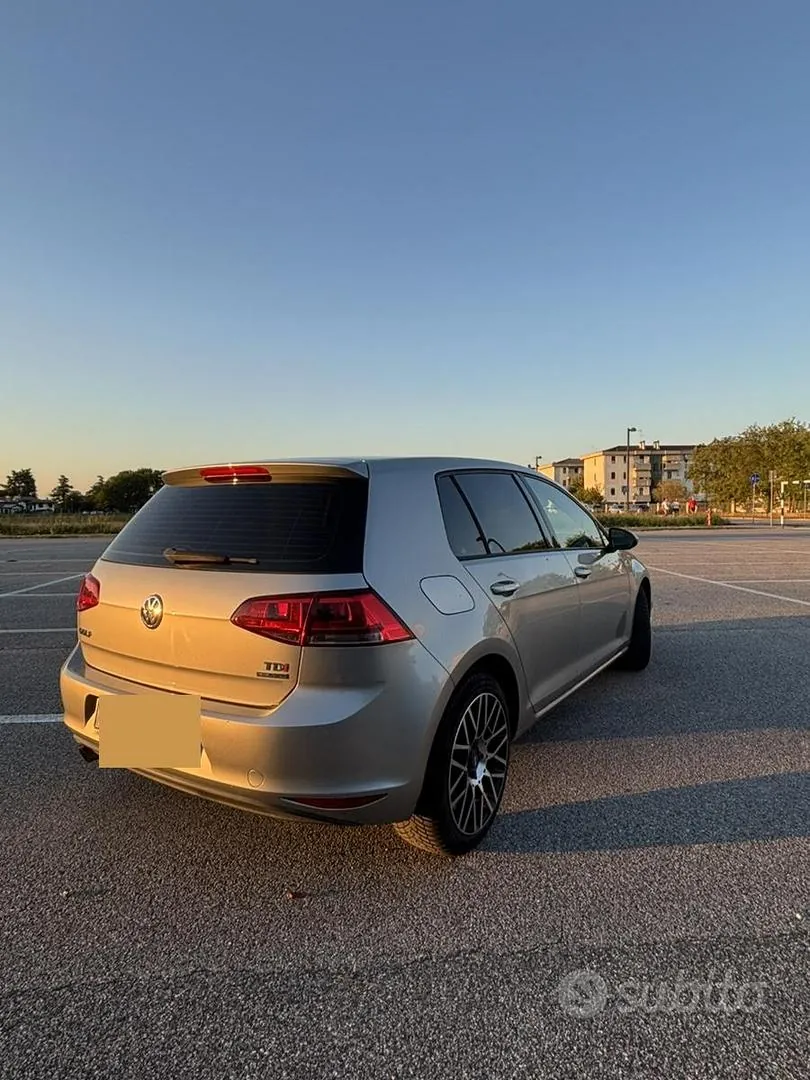 Volkswagen Golf 2013 photo 3