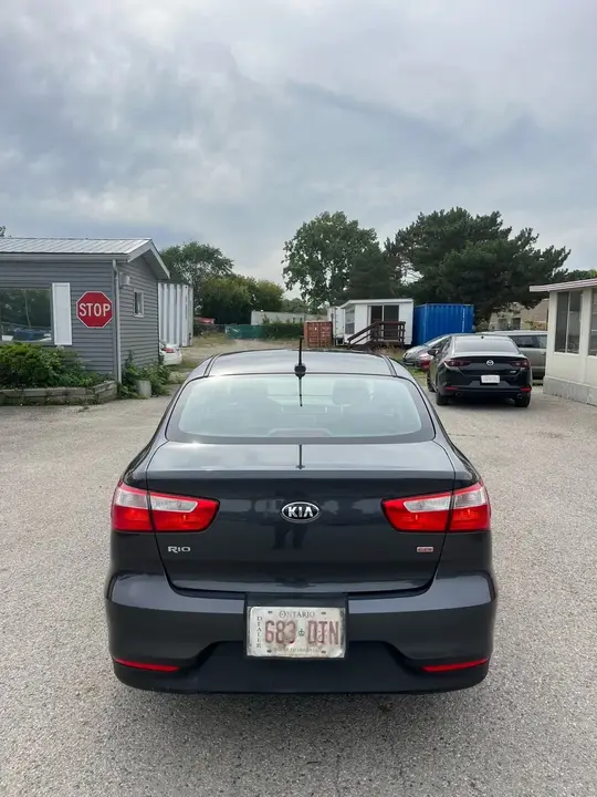 Kia Rio 2016 photo 5