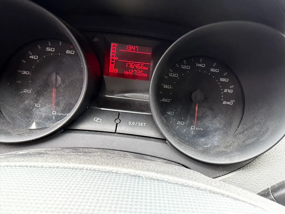 Seat Ibiza 2008 photo 3