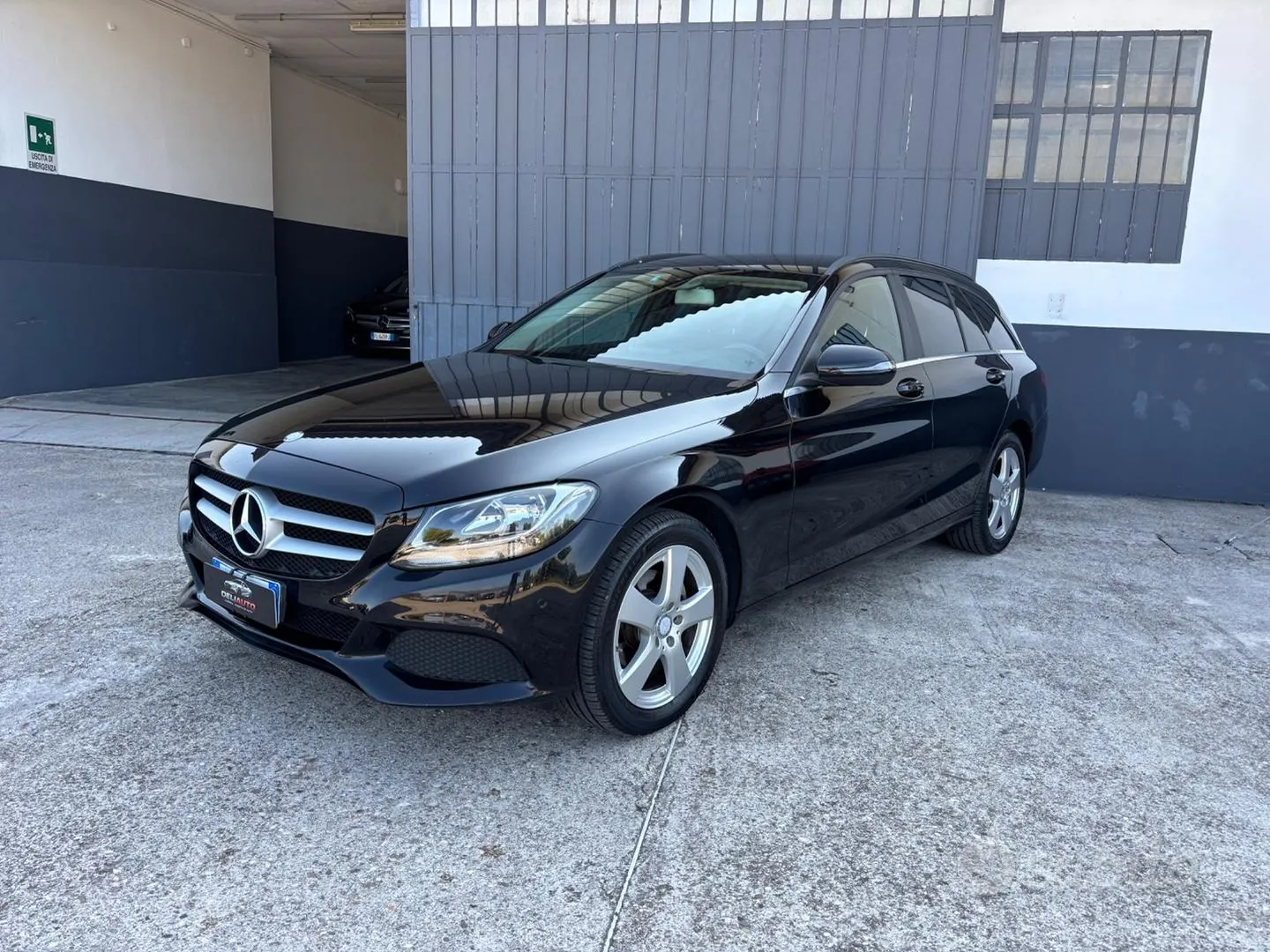Mercedes-Benz C 180