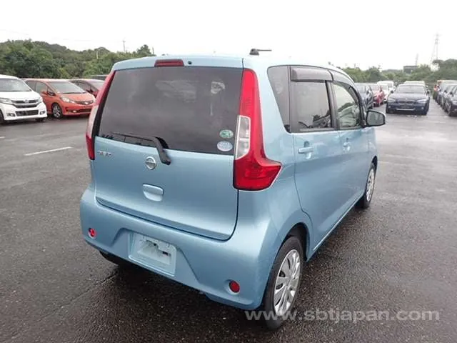 Nissan Dayz J 2017 photo 4
