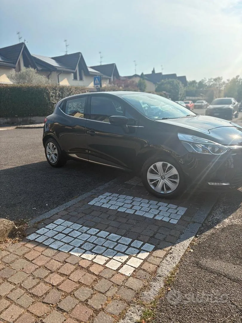 Renault Clio 2016 photo 3