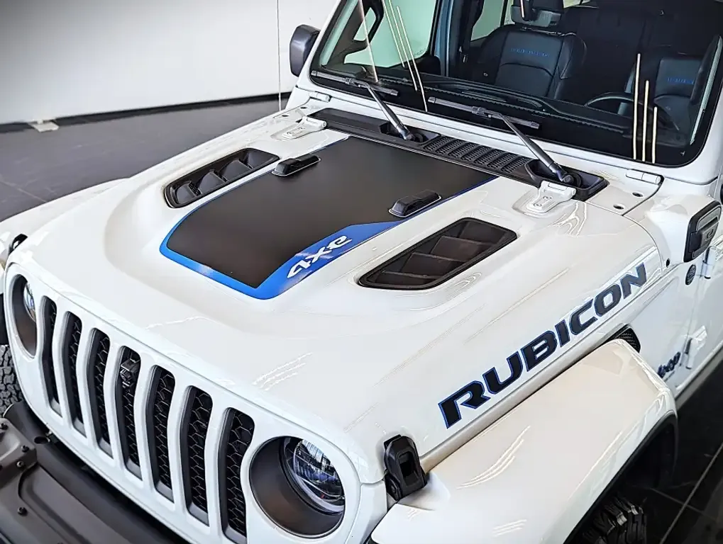 Jeep Wrangler 2023 photo 3