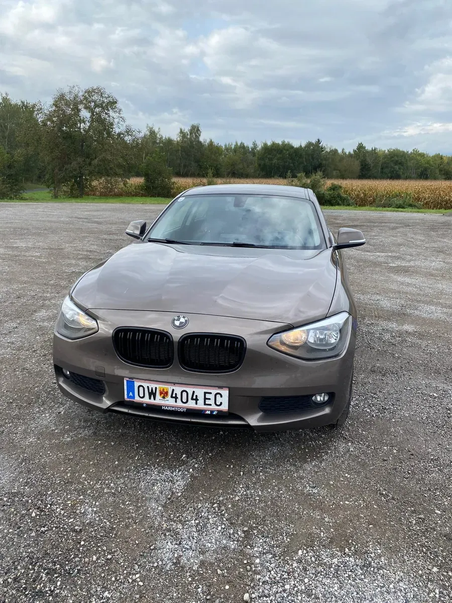 BMW 1 Series 2013 photo 2