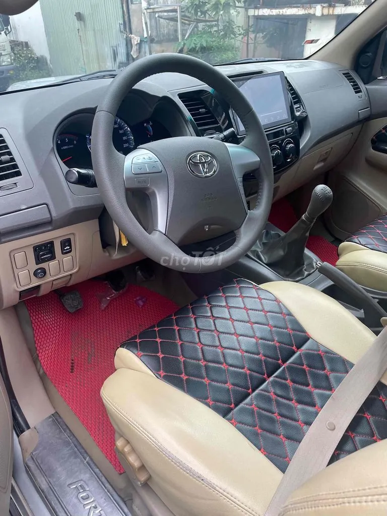 Toyota Fortuner 2013 photo 5