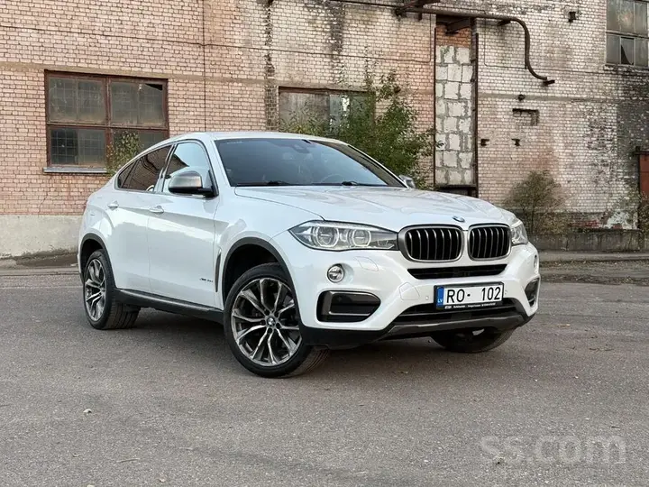 BMW X6