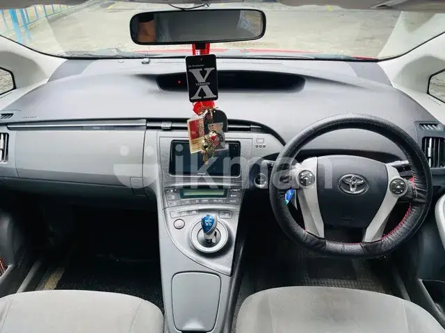 Toyota Prius 2010 photo 5