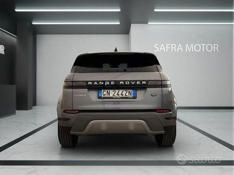 Land Rover Range Rover Evoque 2023 photo 5