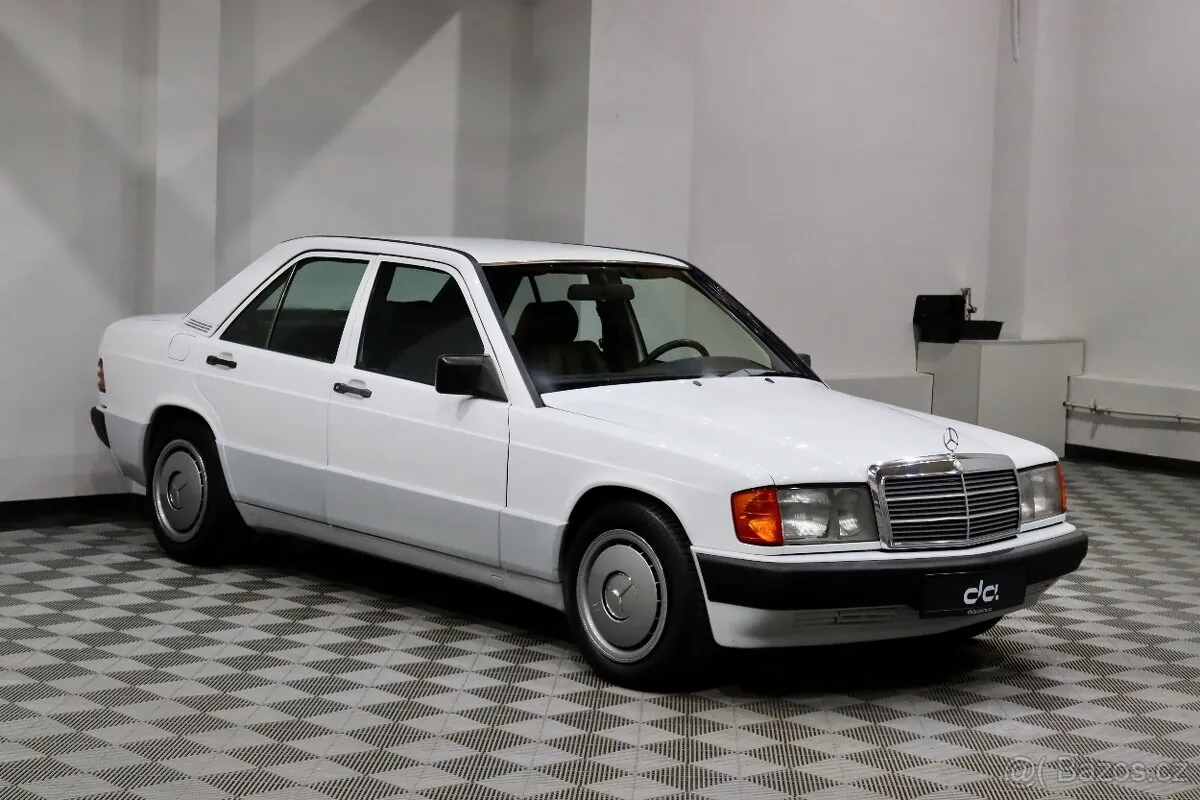 Mercedes-Benz 190 D 1990 photo 2