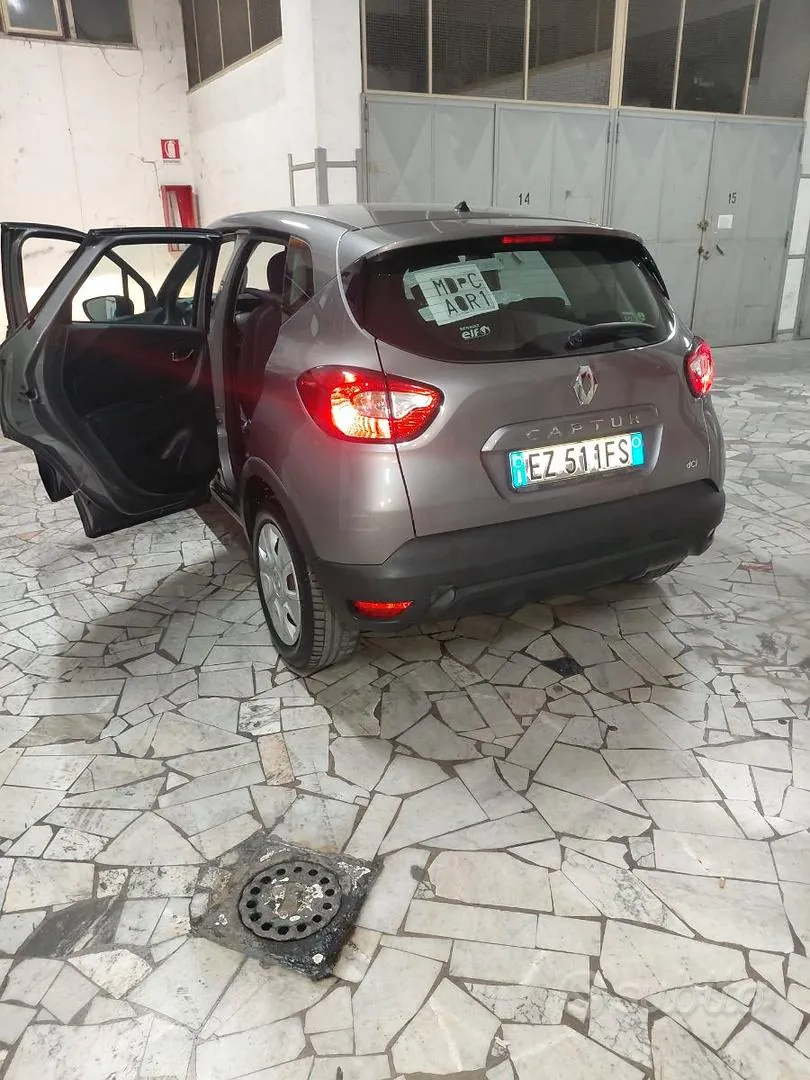 Renault Captur 2015 photo 3