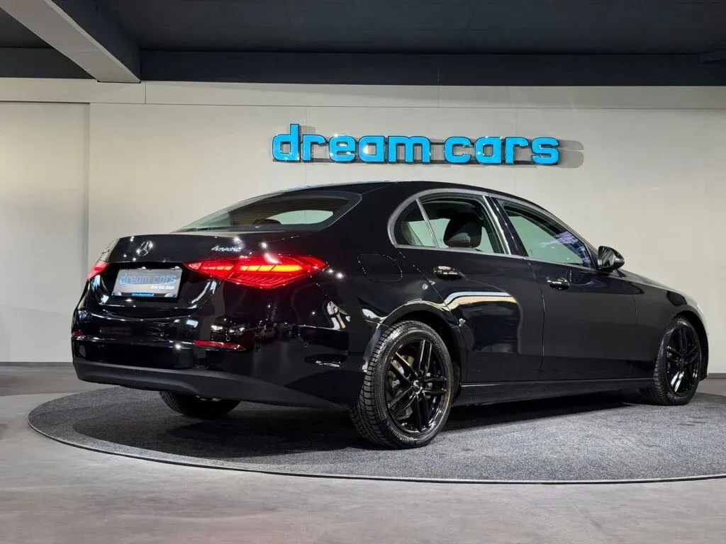 Mercedes-Benz C-Class 2024 photo 2