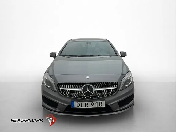 Mercedes-Benz A180 2015 photo 2