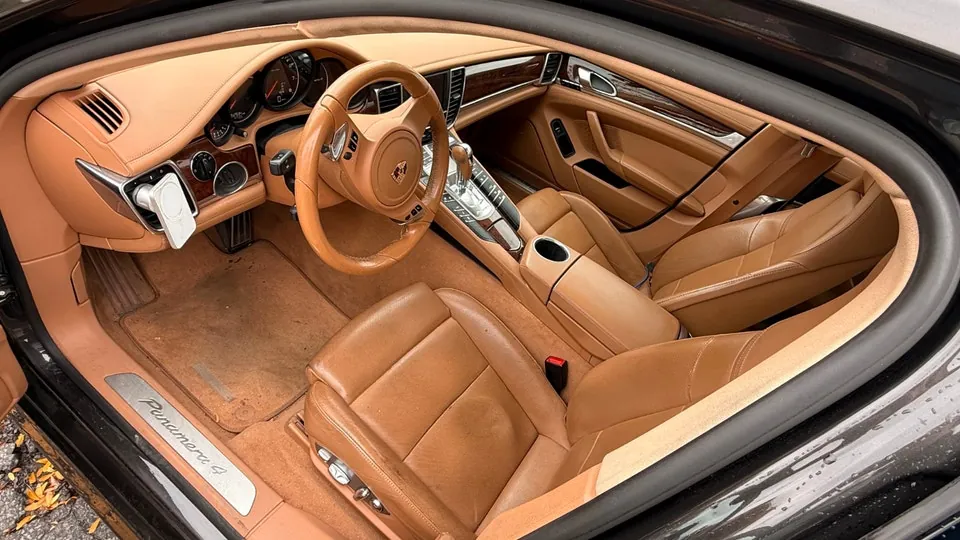 Porsche Panamera 2011 photo 5