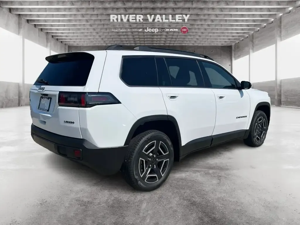 Jeep Cherokee 2026 photo 3