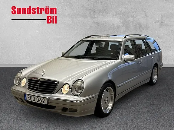 Mercedes-Benz E240