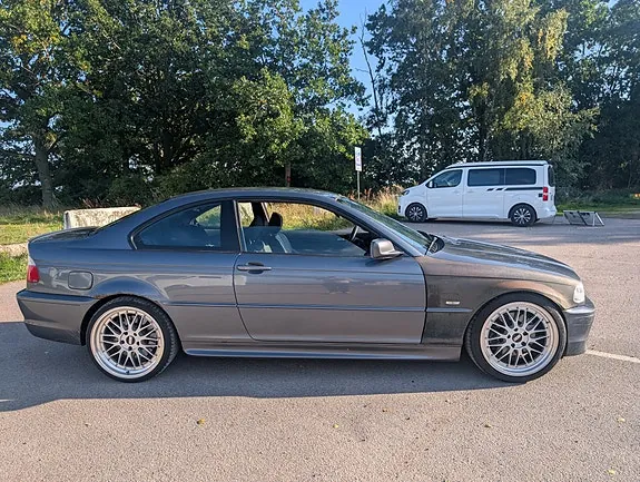 BMW 330Ci 2003 photo 4