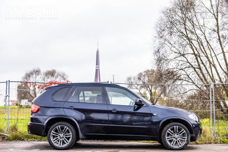 BMW X5 2011 photo 5