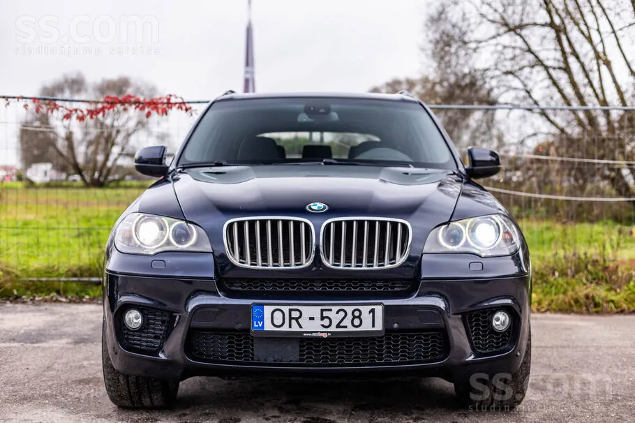 BMW X5 2011 photo 3