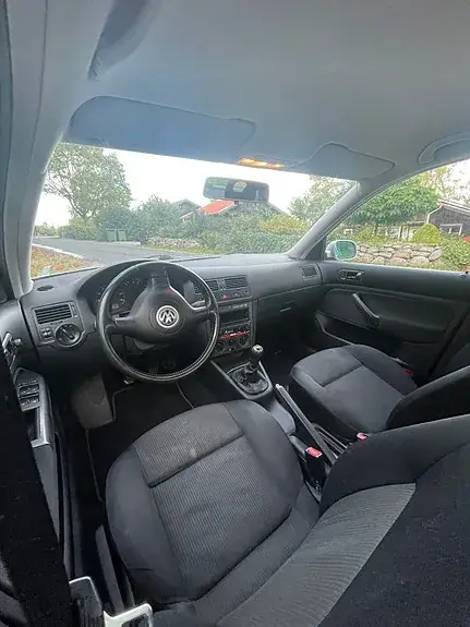 Volkswagen Bora 2001 photo 5