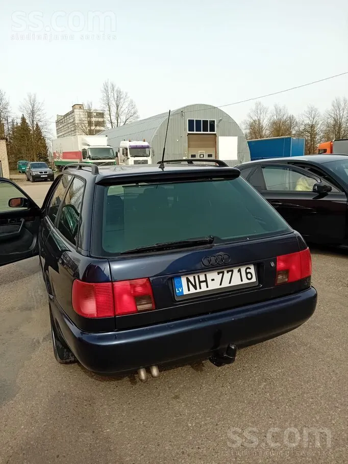 Audi A6 1996 photo 2